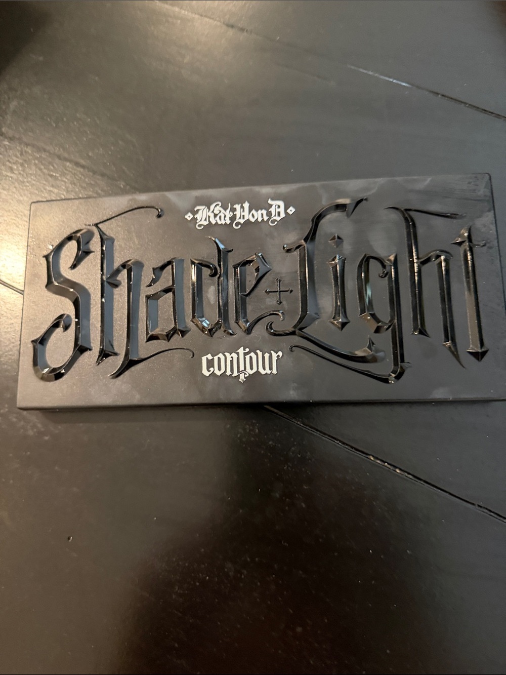Kat Von D Black Shade + Light Contour Compact